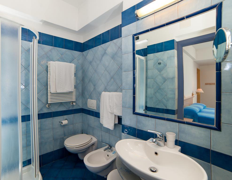 Hotel Villa Hermosa Ischia Ngoại thất bức ảnh