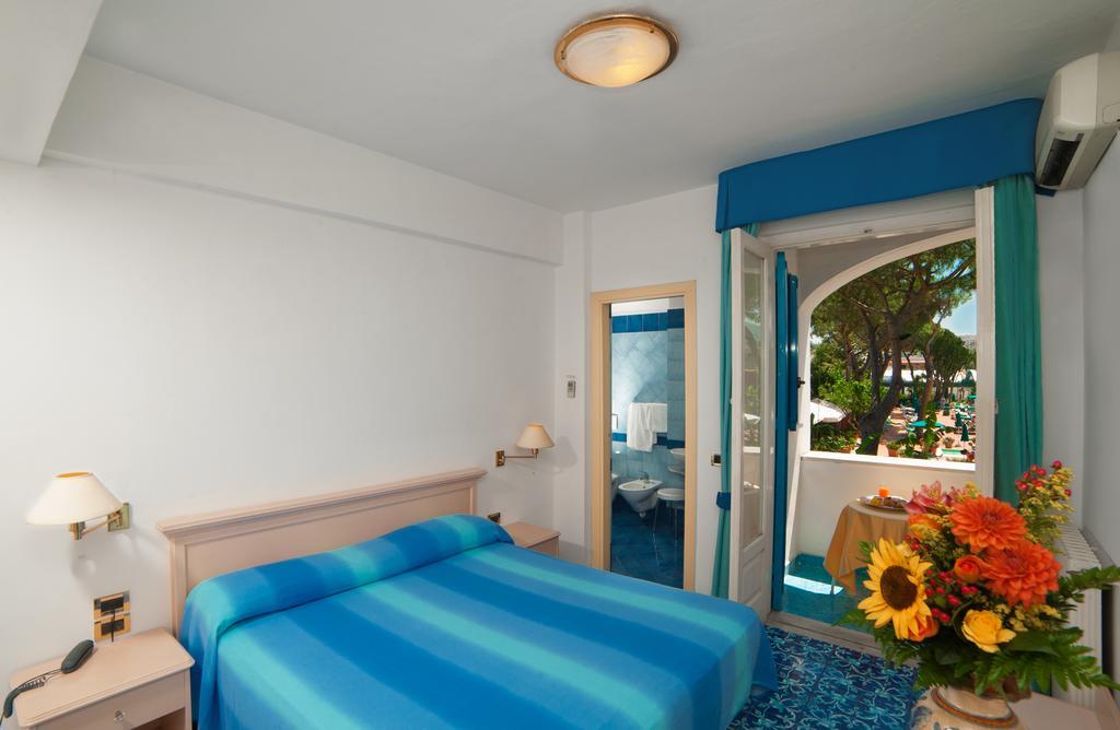 Hotel Villa Hermosa Ischia Ngoại thất bức ảnh
