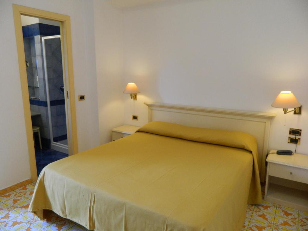 Hotel Villa Hermosa Ischia Ngoại thất bức ảnh
